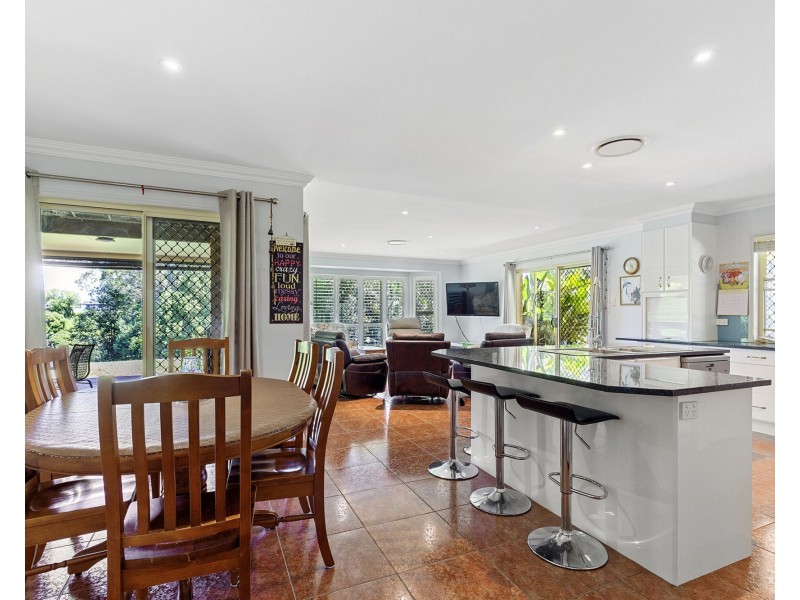 180 Francis Road, Lawnton QLD 4501