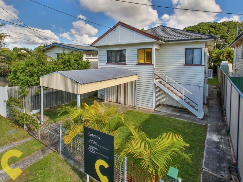 31 Arundal Street, Brighton QLD 4017