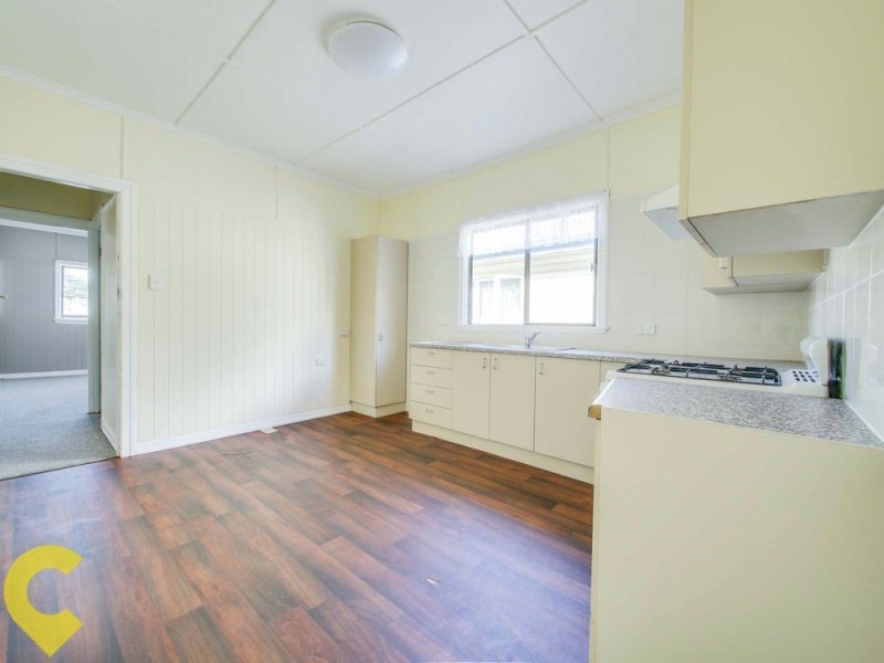 31 Arundal Street, Brighton QLD 4017