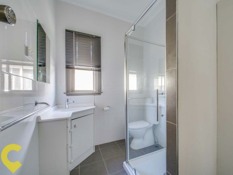 31 Arundal Street, Brighton QLD 4017