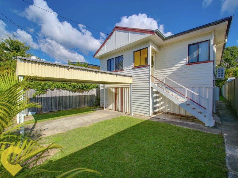 31 Arundal Street, Brighton QLD 4017