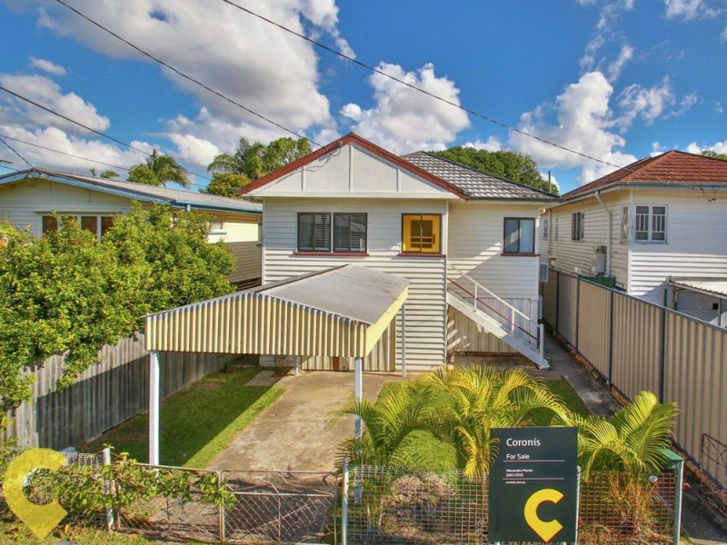 31 Arundal Street, Brighton QLD 4017