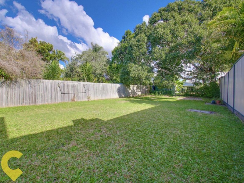 31 Arundal Street, Brighton QLD 4017