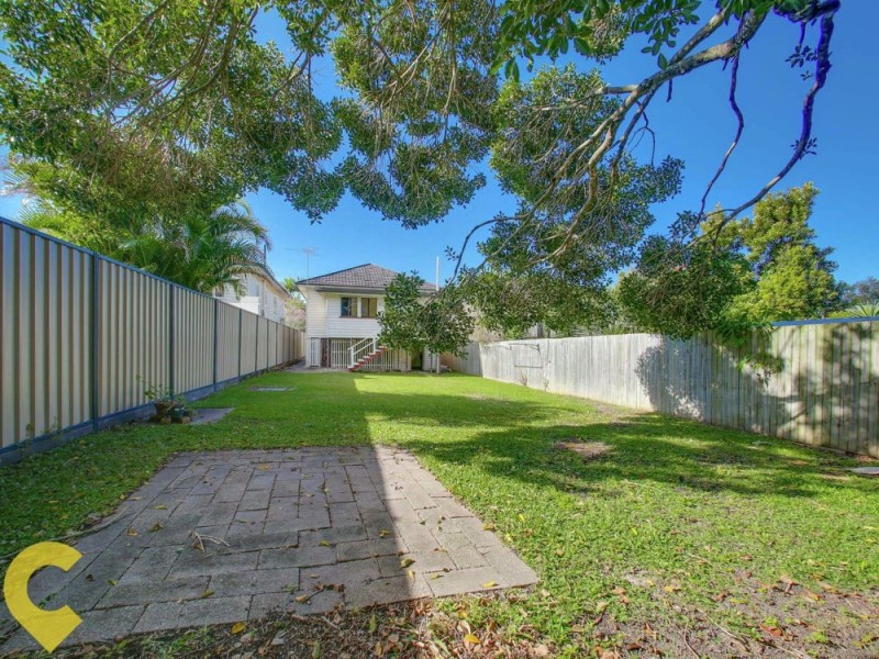 31 Arundal Street, Brighton QLD 4017