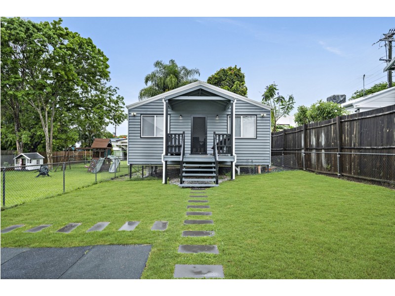 50 Hamilton Road, Wavell Heights QLD 4012