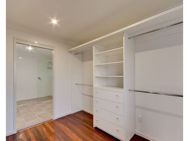 37 Gilmour Street, Chermside West QLD 4032