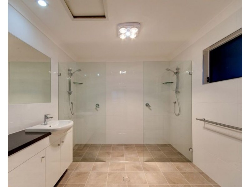 37 Gilmour Street, Chermside West QLD 4032