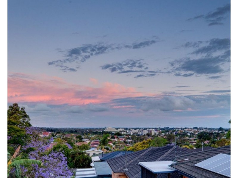 37 Gilmour Street, Chermside West QLD 4032