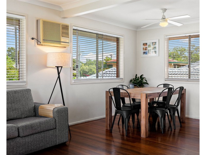 1 Arran Court, Strathpine QLD 4500