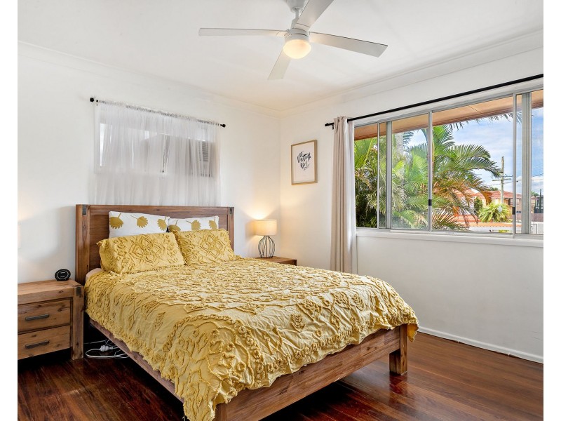1 Arran Court, Strathpine QLD 4500