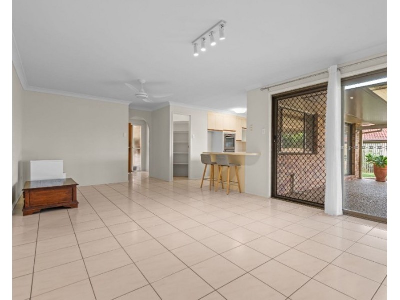 27 Appledore Street, Bracken Ridge QLD 4017