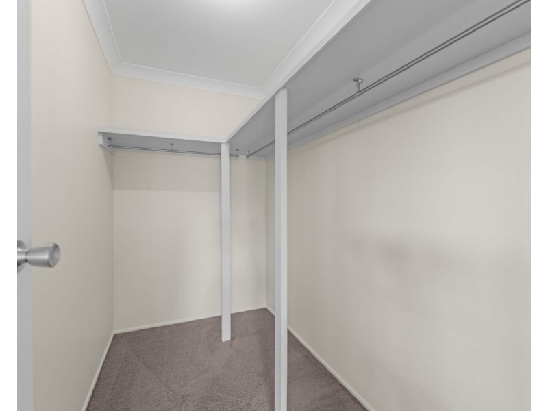 27 Appledore Street, Bracken Ridge QLD 4017