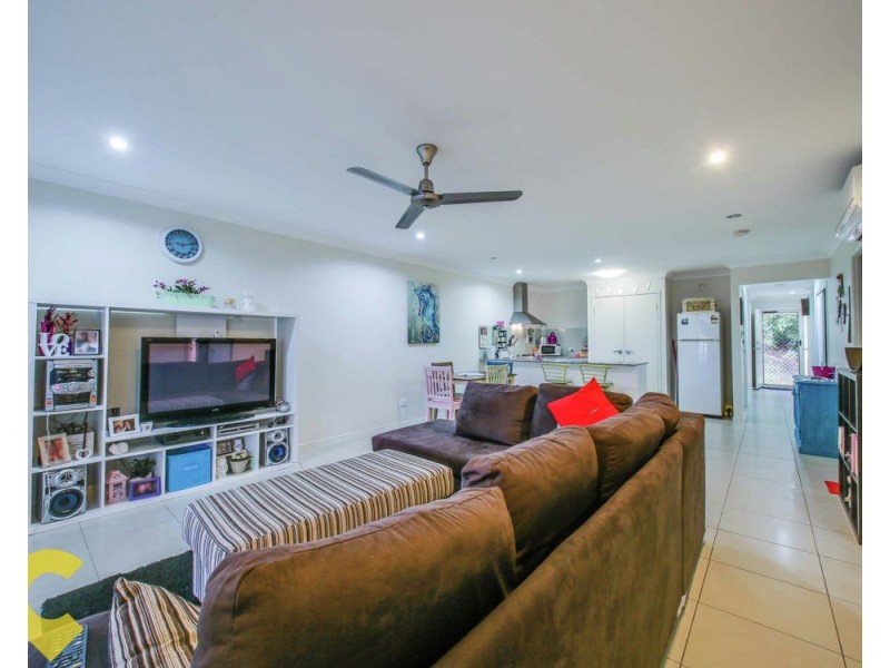 1/10 Homeland Crescent, Warner QLD 4500