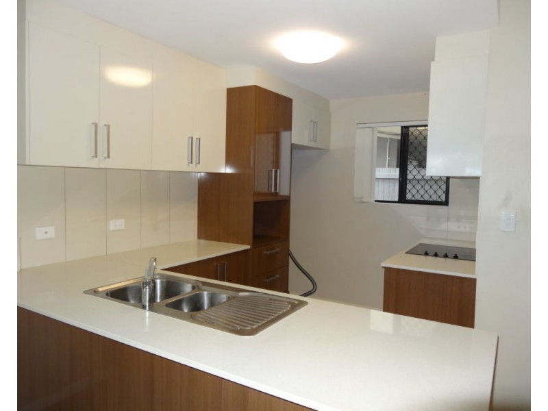 2/23 Pioneer Street, Zillmere QLD 4034