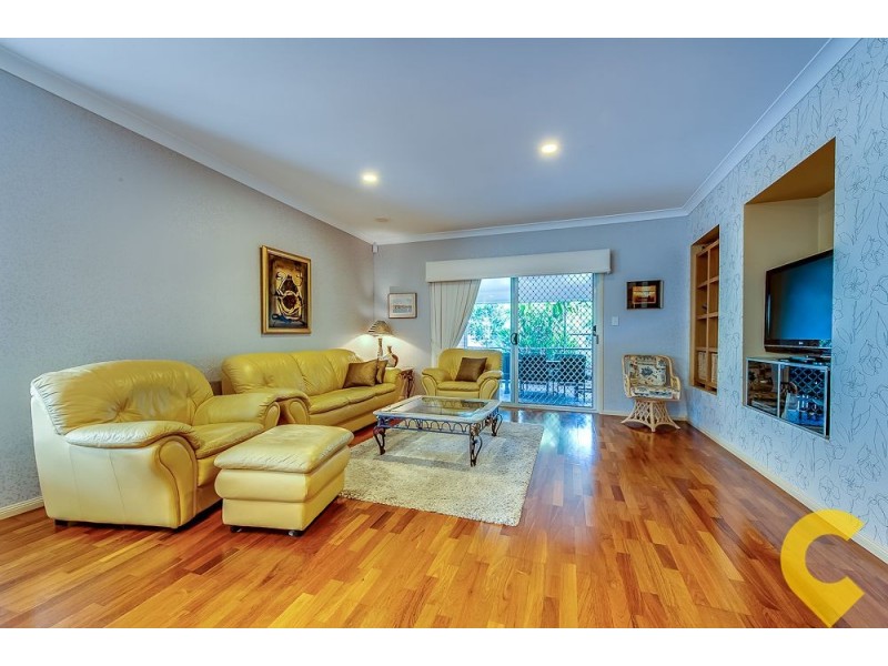 1 Palmetto Place, Bridgeman Downs QLD 4035