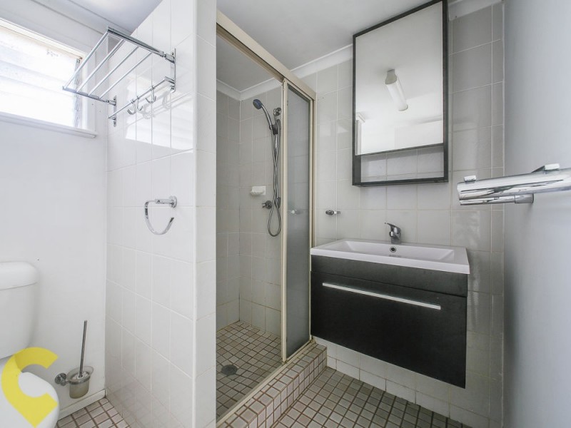 2/2349 Sandgate Road, Boondall QLD 4034