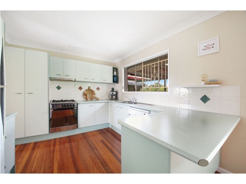 4 Macnee Street, Mcdowall QLD 4053