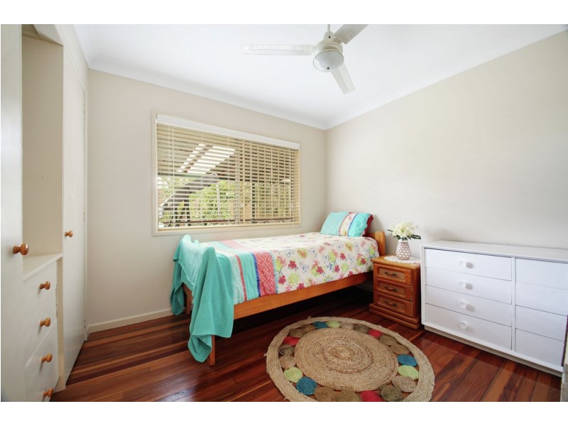 4 Macnee Street, Mcdowall QLD 4053