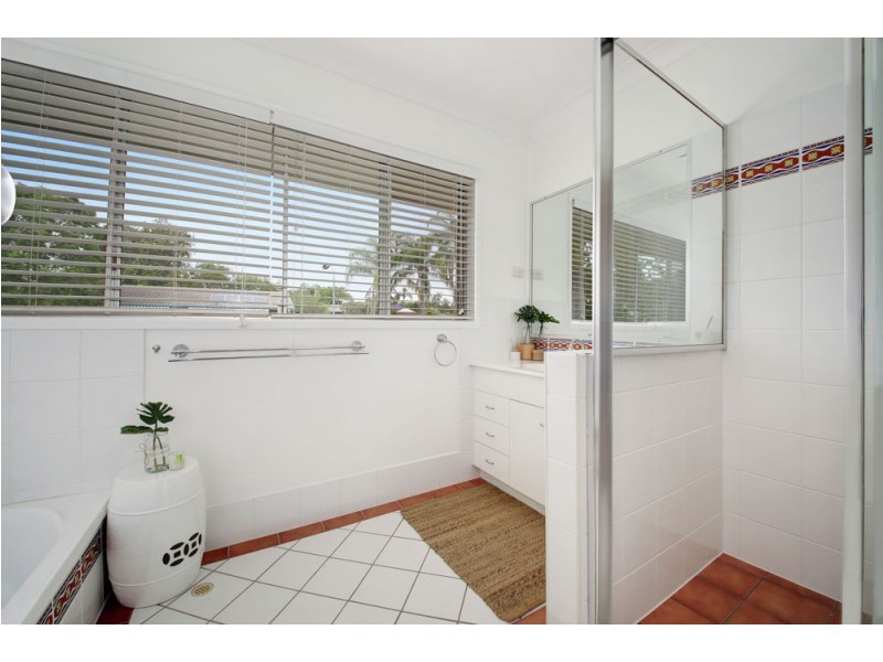 4 Macnee Street, Mcdowall QLD 4053