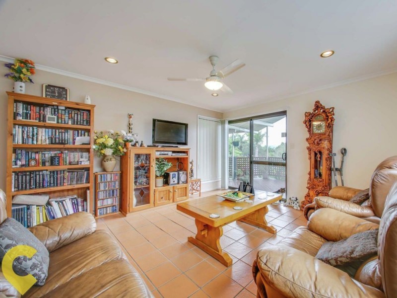 34 Daniel Drive, Albany Creek QLD 4035