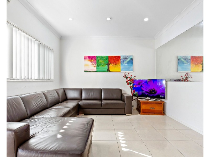 22 Pressland Street, Carseldine QLD 4034