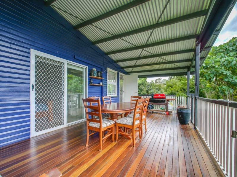 9 Lomatta Street, The Gap QLD 4061