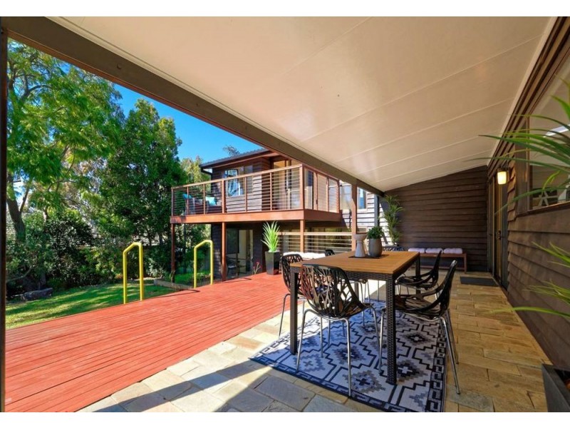 8 Dimboola Street, Bridgeman Downs QLD 4035