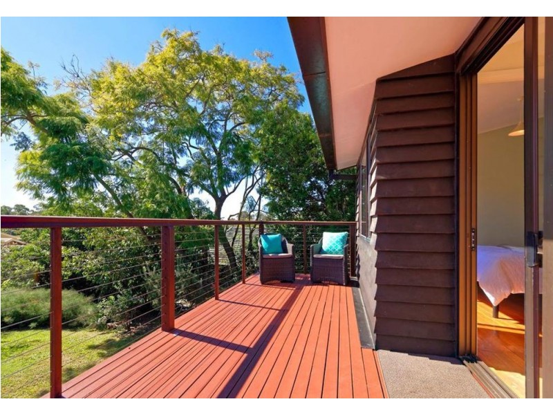 8 Dimboola Street, Bridgeman Downs QLD 4035