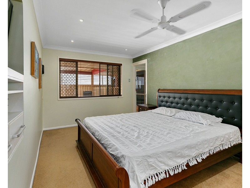 27 McCallum Street, Carseldine QLD 4034