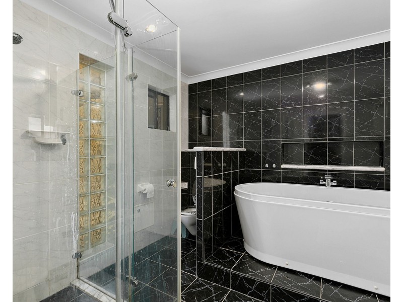 27 McCallum Street, Carseldine QLD 4034