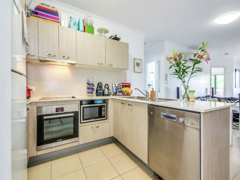4/57 Armagh St, Clayfield QLD 4011
