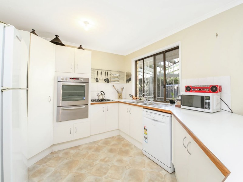 8 Daffodil Close, Zillmere QLD 4034