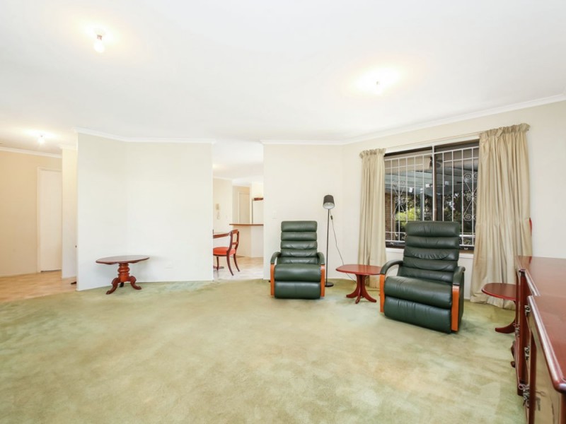 8 Daffodil Close, Zillmere QLD 4034