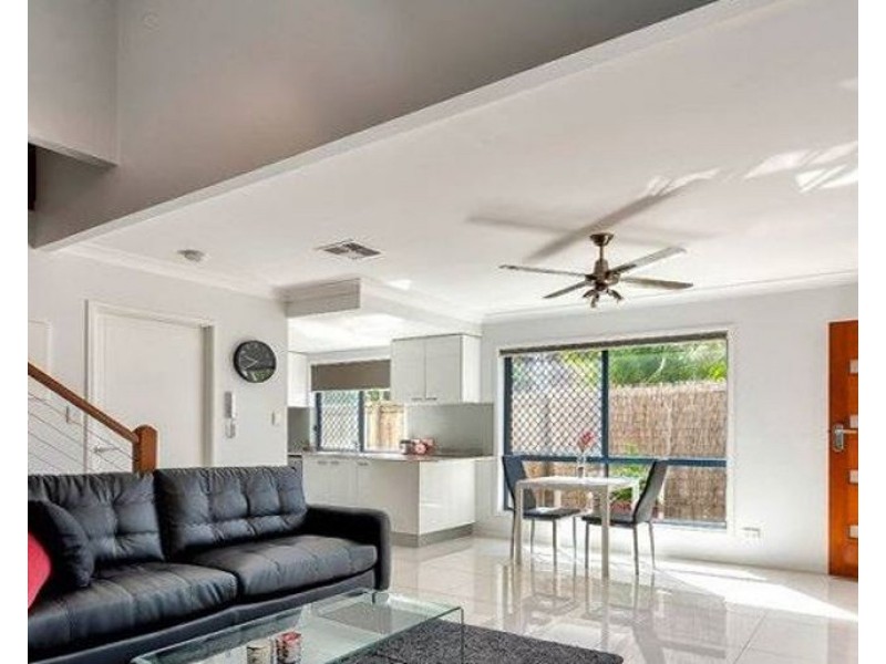 1/64 Vernon Street, Nundah QLD 4012