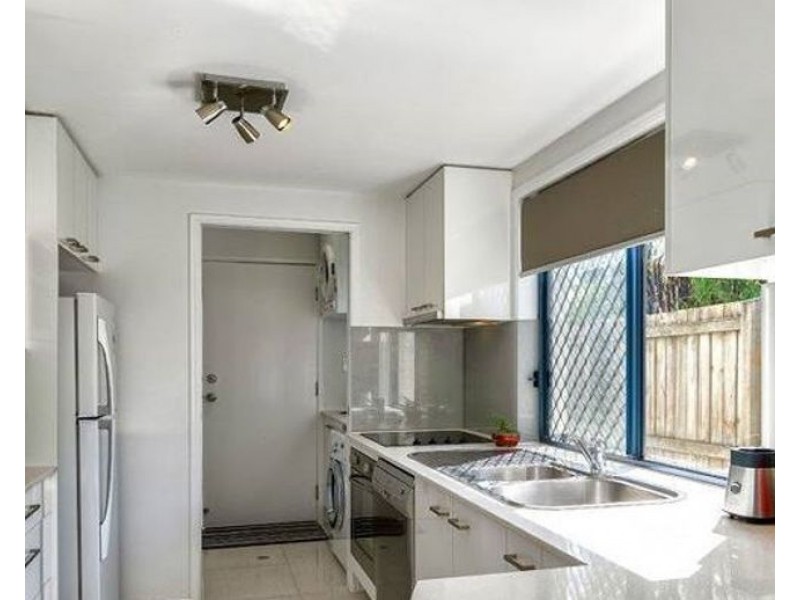 1/64 Vernon Street, Nundah QLD 4012