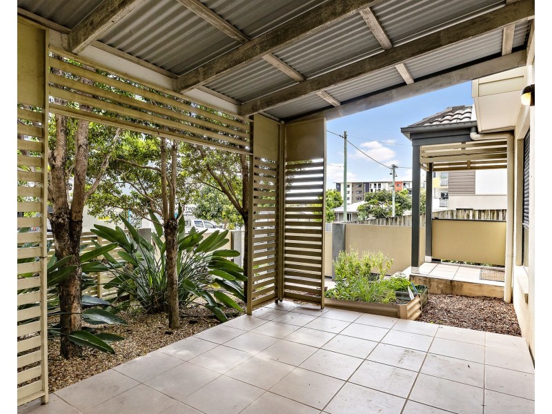 1/25 Western Avenue, Chermside QLD 4032