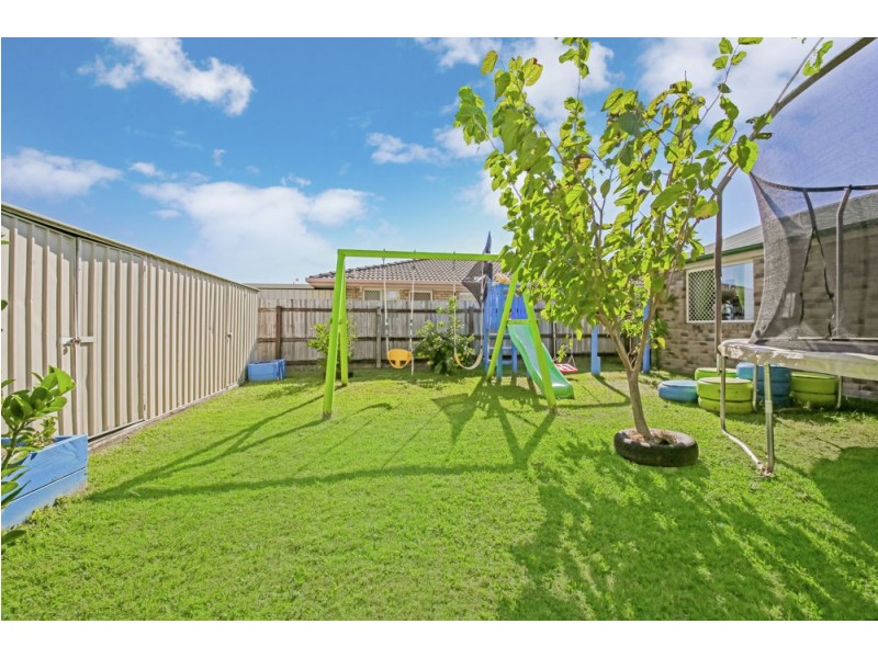 15 Stamp Street, Deception Bay QLD 4508