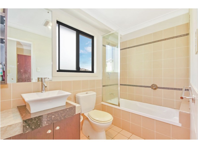 3/19 Western Avenue, Chermside QLD 4032