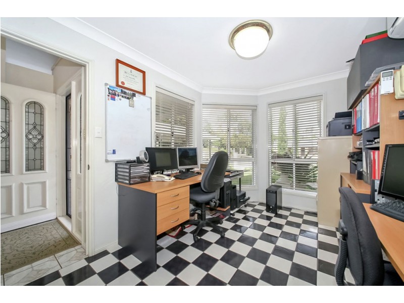 49 Ashley Road, Chermside West QLD 4032