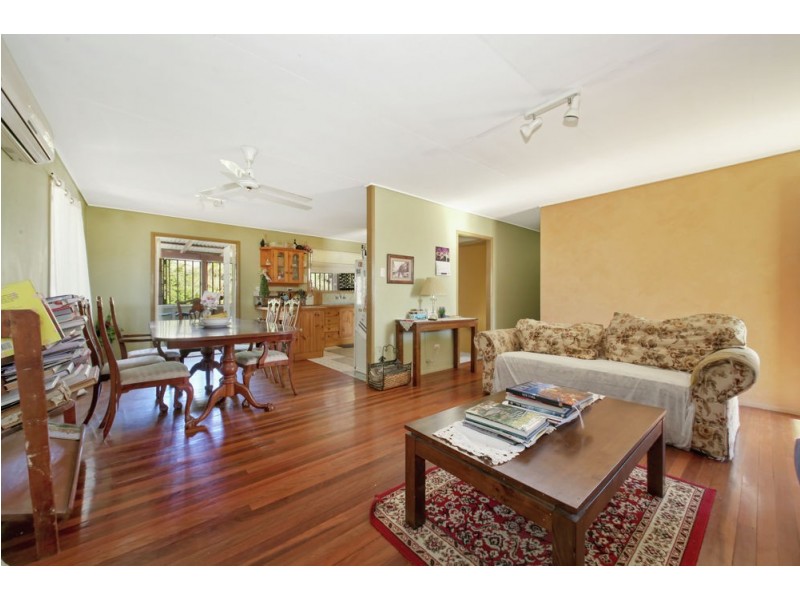 6 Danesse Street, Nudgee QLD 4014