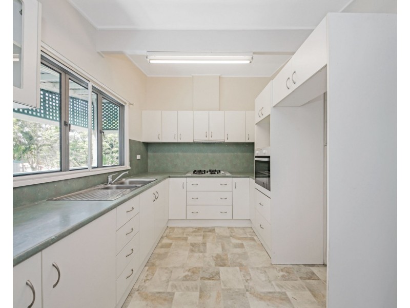 9 Backford Street, Chermside West QLD 4032