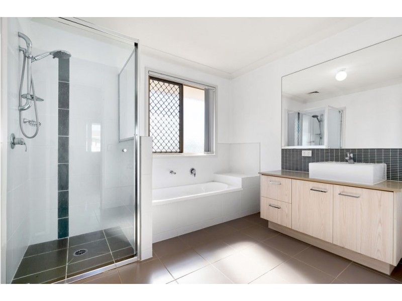 15 Carmody Close, Nudgee QLD 4014