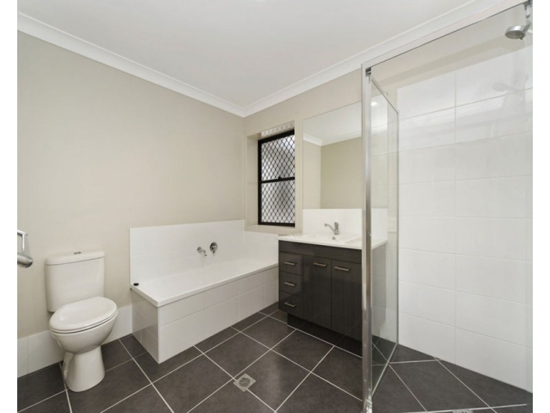 21 Tasman Boulevard, Fitzgibbon QLD 4018