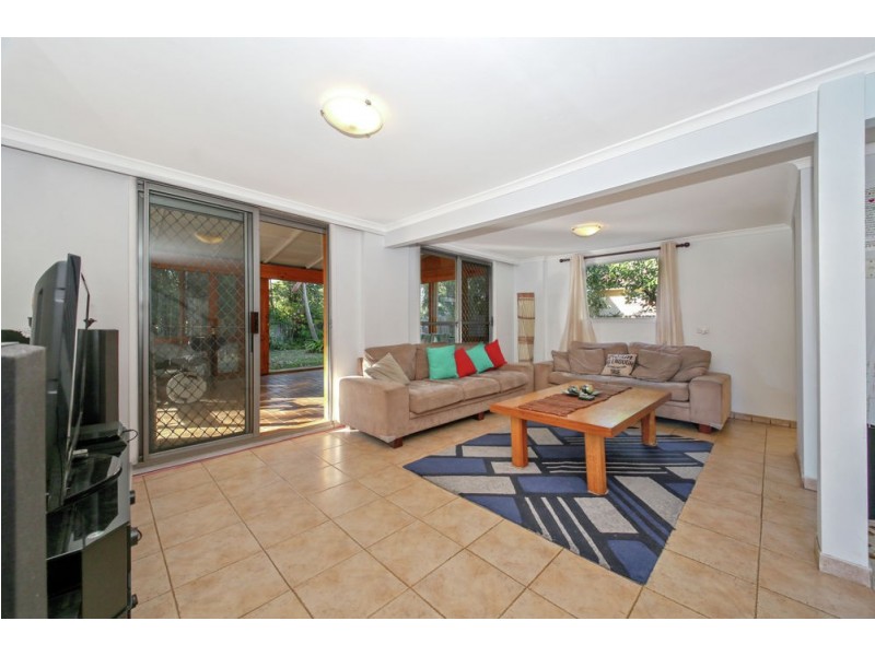 8 Larcombe Street, Zillmere QLD 4034