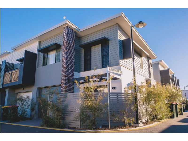 8 Jenolan Lane, Fitzgibbon QLD 4018