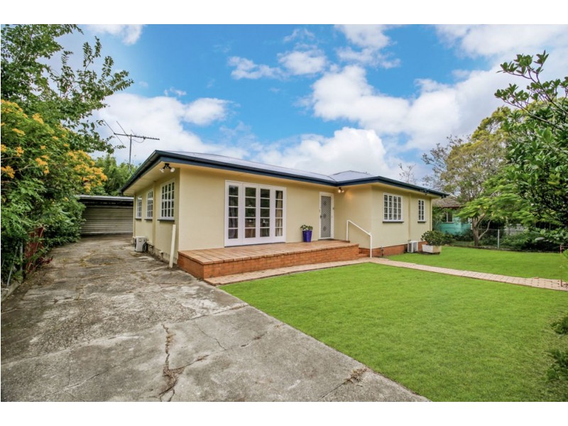 5 Saxby Street, Zillmere QLD 4034