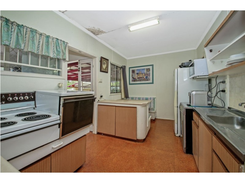 5 Saxby Street, Zillmere QLD 4034