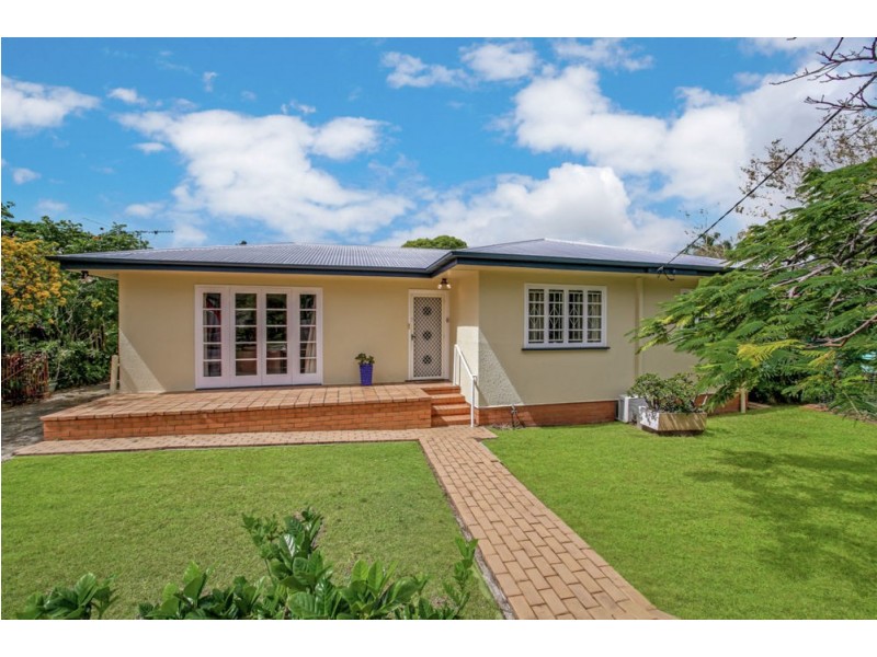 5 Saxby Street, Zillmere QLD 4034