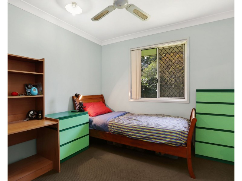 4 Leanne Close, Mcdowall QLD 4053