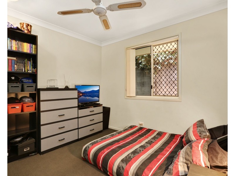 4 Leanne Close, Mcdowall QLD 4053